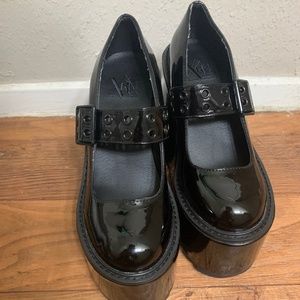 Platform heel Mary Janes